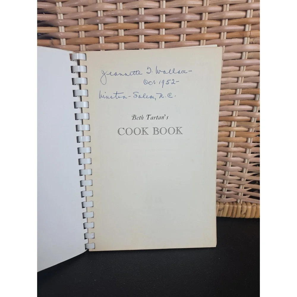 Beth Tartan's Cook Book First Edition 1952 Winston-Salem, North Carolina
